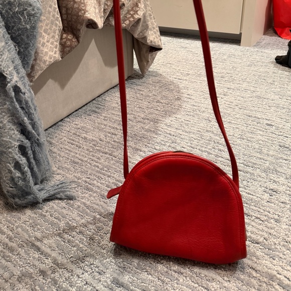 Vintage Red Coach Crossbody Bag Kimball Zip 9911 - Picture 2 of 10